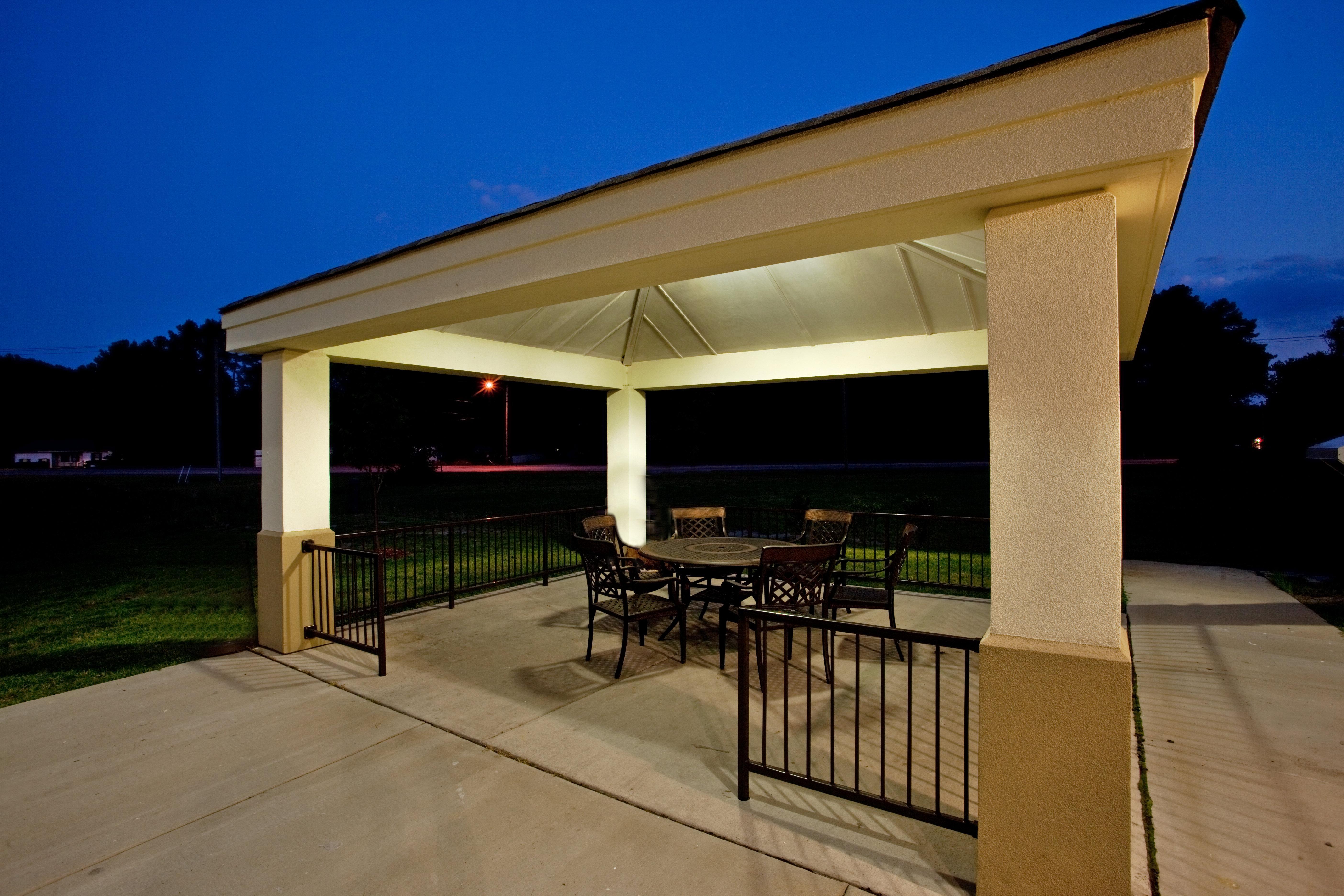 Candlewood Suites Chesapeake-Suffolk, An Ihg Hotel Exterior photo